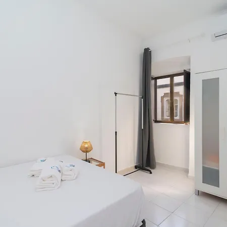 Casa Garde - 5 Mins City Center - Private Balcony - Wi-Fi Tavira Buitenkant foto